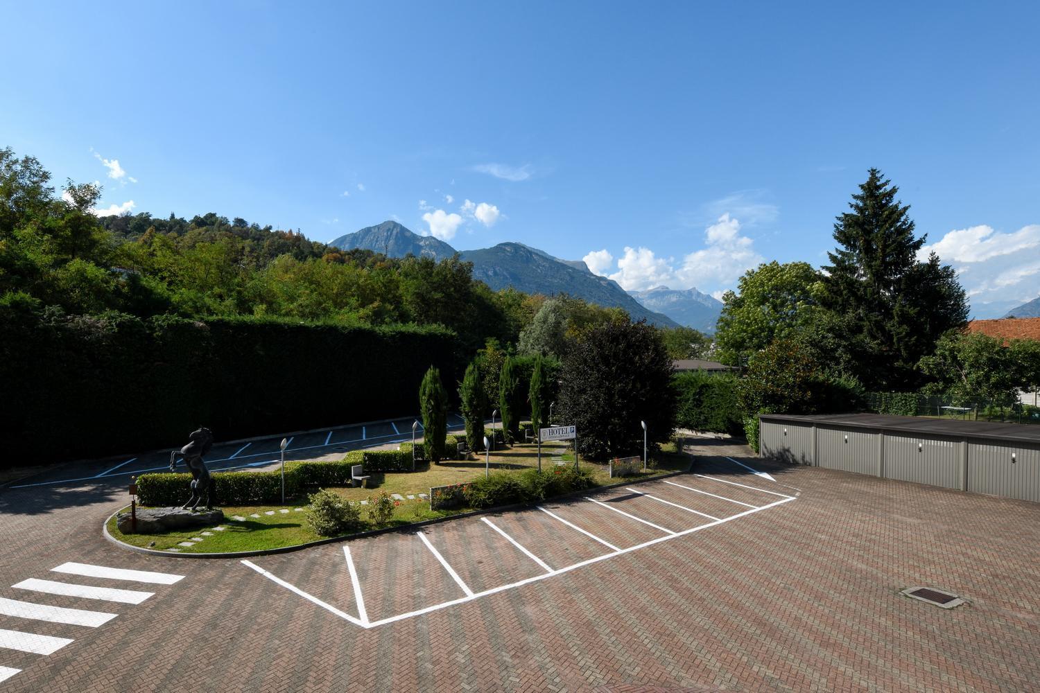 Hotel Internazionale Domodossola Kültér fotó